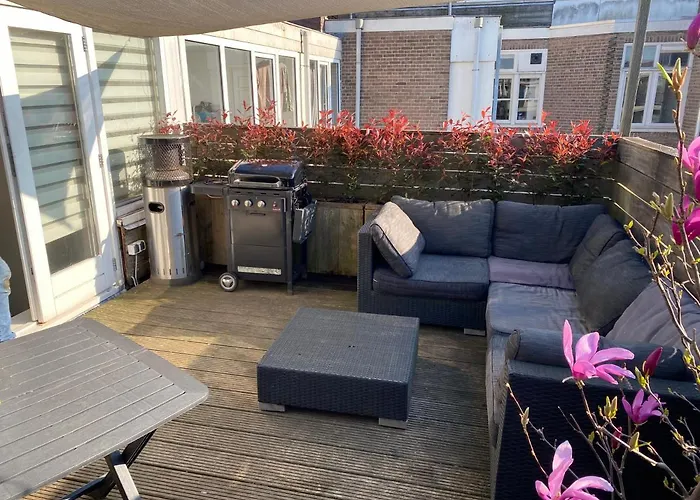 Rooftop Terrace Homestay Amsterdam